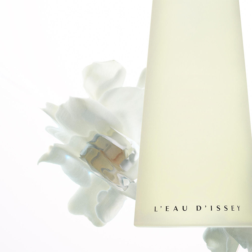Issey Miyake L'eau D'issey Pour Femme Eau De Toilette Spray 50ml