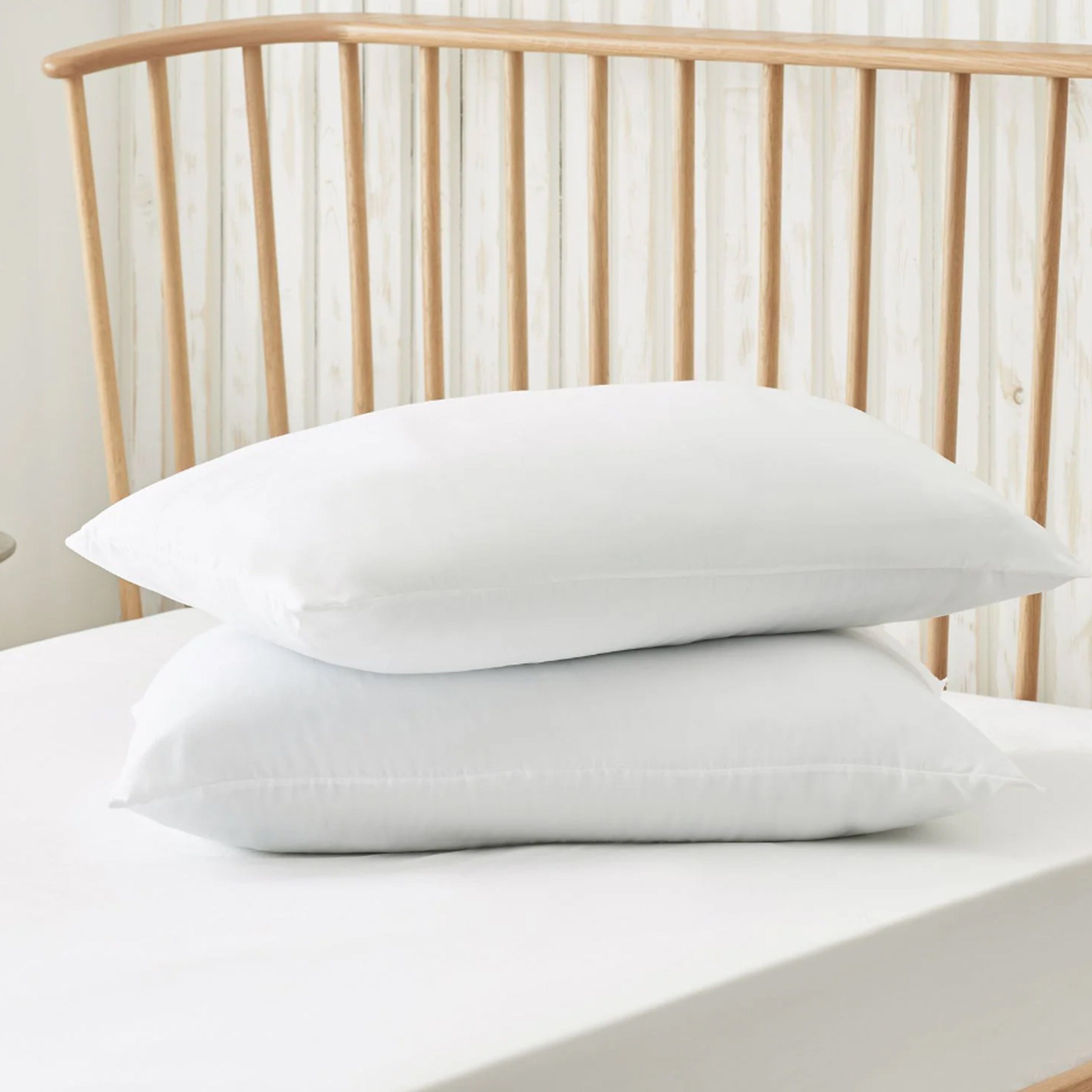 OLIVIA ROCCO 2 Pack Egyptian Cotton Blend Pillows Hotel Quality Soft Medium Support for Restful Sleep Hypoallergenic Durable Bounce Back