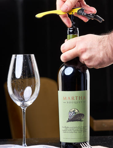 Martha Bouquet Pinot Gris and Tamaioasa Romaneasca White Wine 750ml
