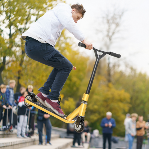 Stunt Scooter Entry Level Tricks Scooter for 14 Beginners, Gold HOMCOM
