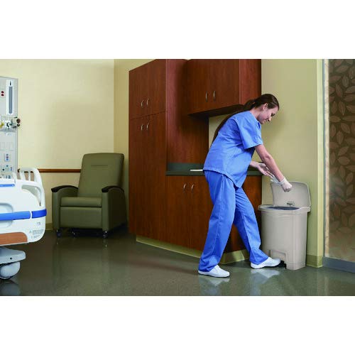 Rubbermaid Commercial Products Slim Jim Step-on Resin Front Step Waste Receptacle Bin 50 Litre White 1883557