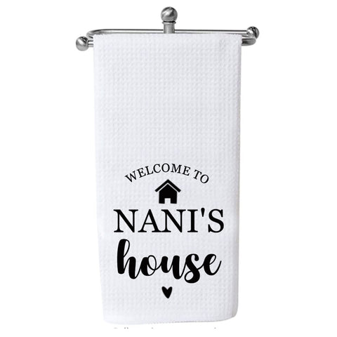 LEVLO Nani Gift Grandma Kitchen Towel Welcome To Nani’s House Grandmother Gifts From Grandkids (NANI'S house MKU)