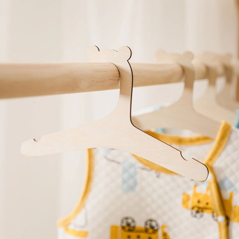 9 Inch Wooden Baby Hangers, 20 Packs Wood Newborn Baby Girl Boy Hangers For Nursery Cute Kids Toddlers Children Infant for Closet Coat Pants Clothing