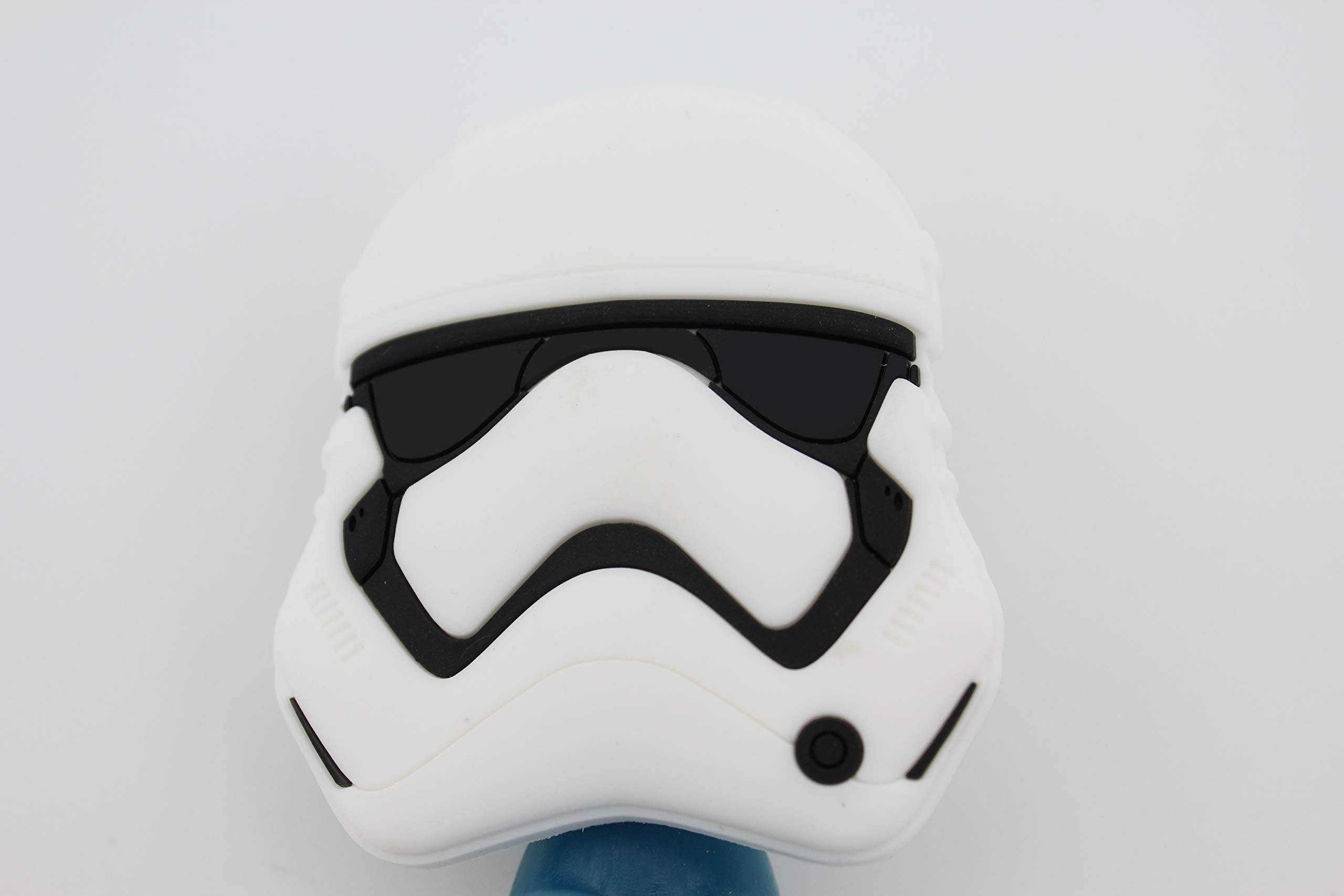 Finex 2 pcs Set Star Stormtrooper Head Toothbrush Holders with Suction Cup for Wall in Bathroom at Home Darth Vador