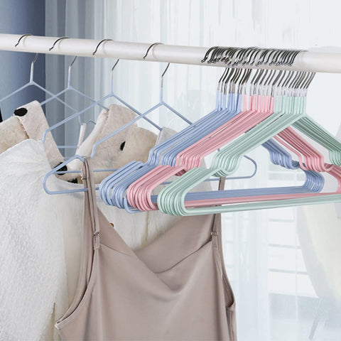 DDGAO Premium Rubber Coated Metal Hangers - Heavy Duty - Space Saving Organiser Clothes Hangers For Wardrobes Coat Rack Rails Thin and Non-Slip