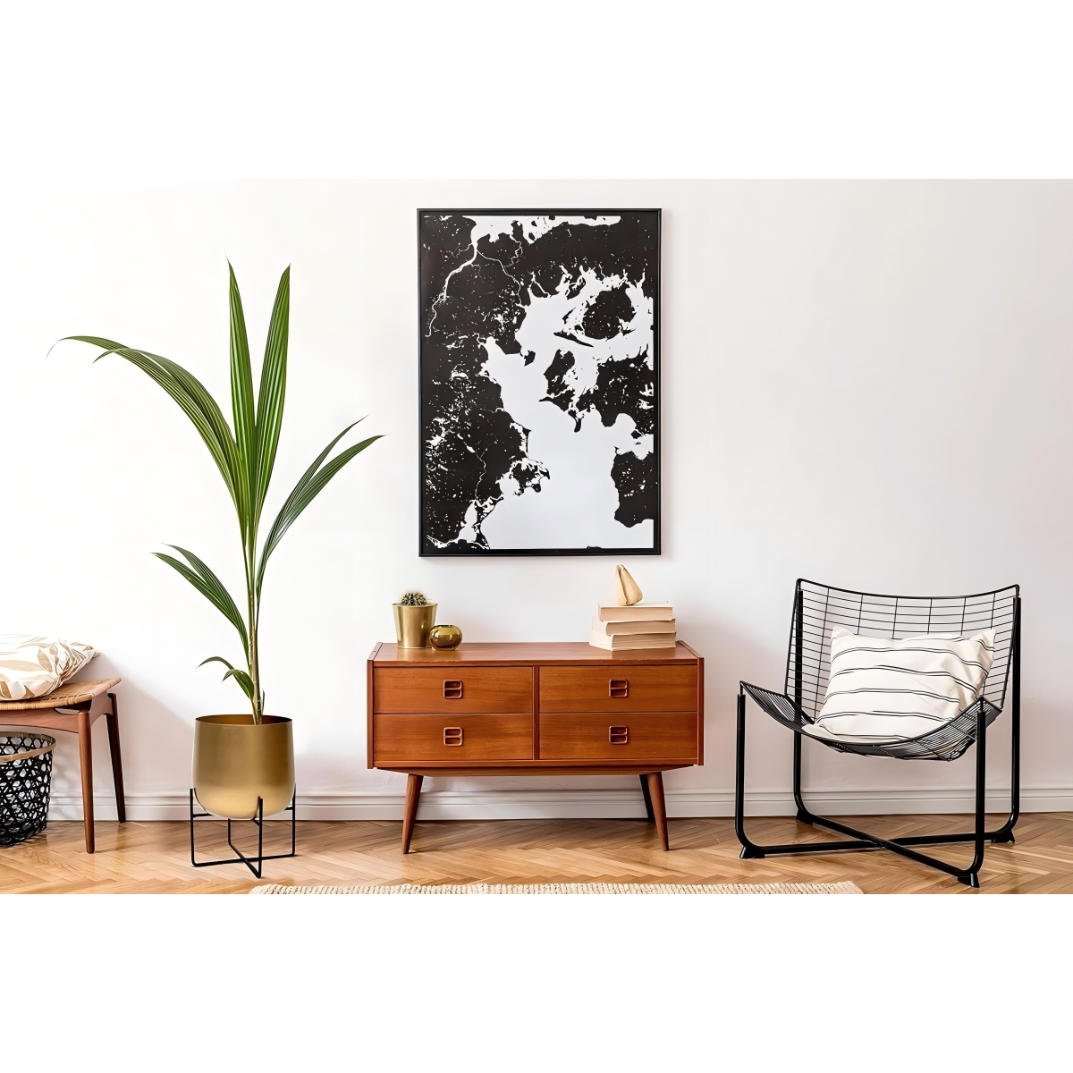 European Retro Bronze Floor Vase | Hand-Etched Texture - Luxurious Living Room Decor