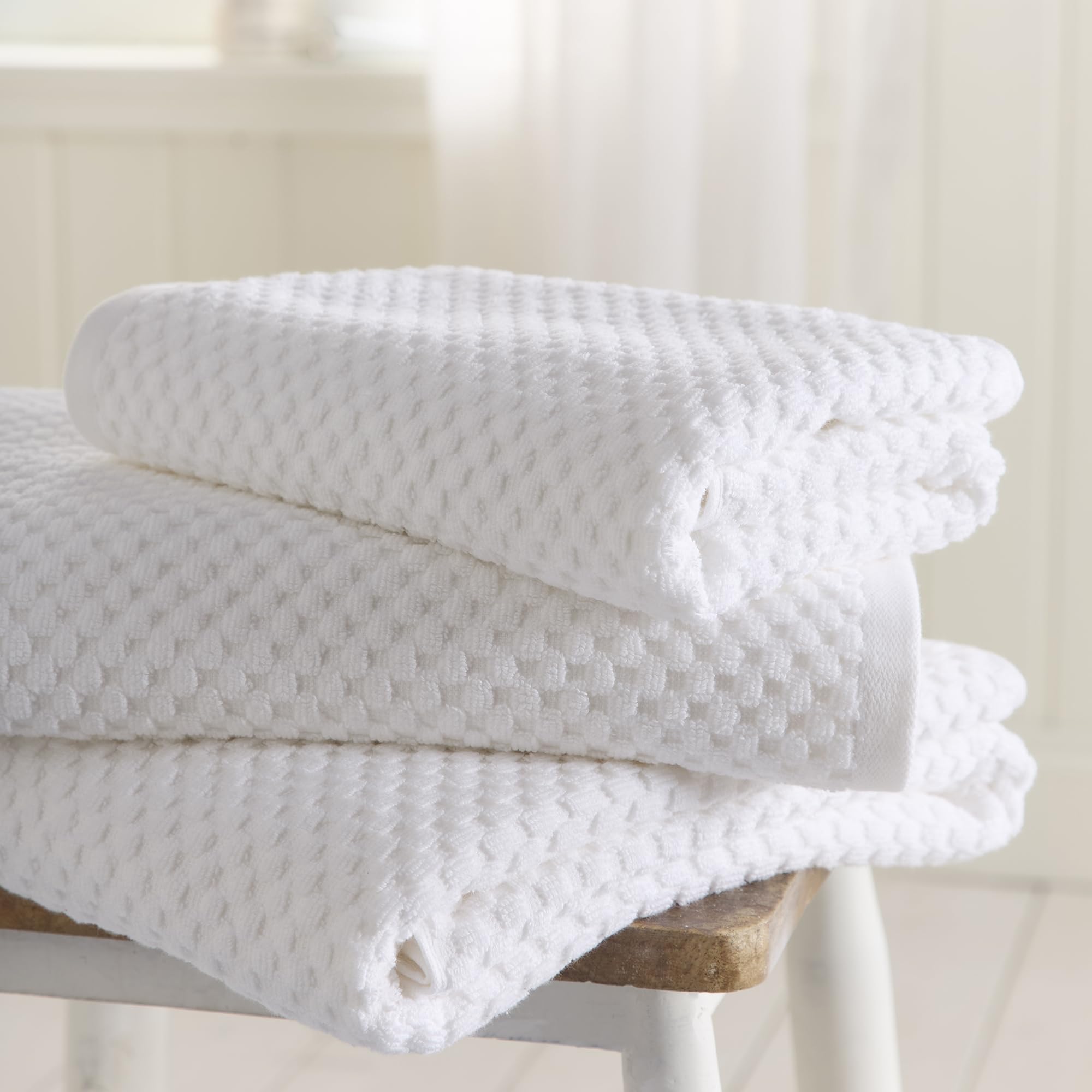 Dreams & Drapes Popcorn Check Hand Towel White – Soft Absorbent 100% Cotton Jacquard Check Bathroom Towel, Quick‑Dry