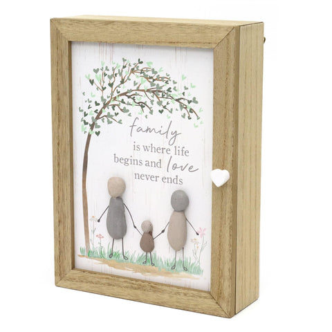 Carousel Home Pebble Family Key Box | Shabby Chic Wooden Family Tree Key Cabinet | Wall Mounted Key Cupboard With 6 Key Hooks Key Holder - 19x26cm