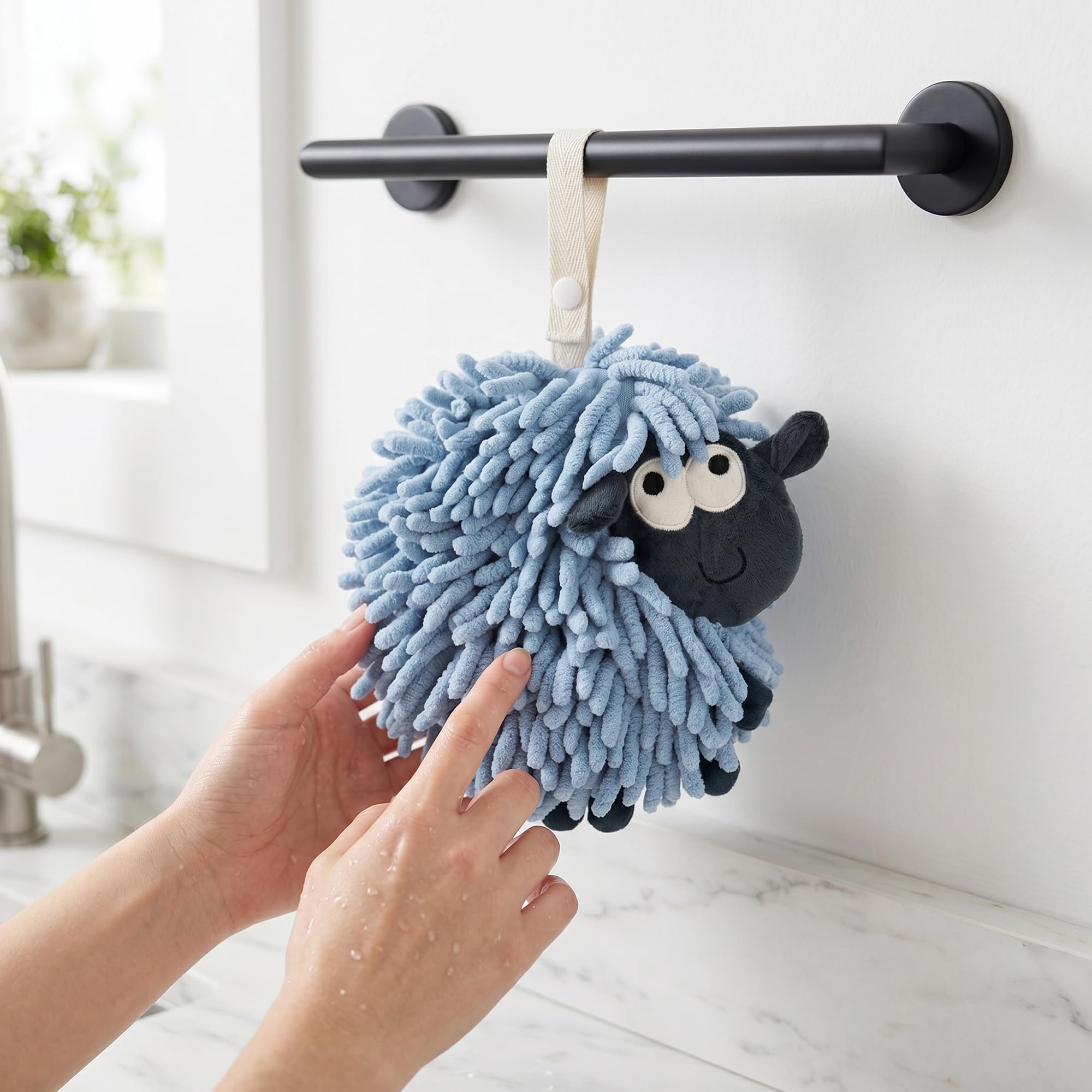 HMETOL Chenille Hand Towels with Hanging Loop, 1 Pack Funny Bathroom Hand