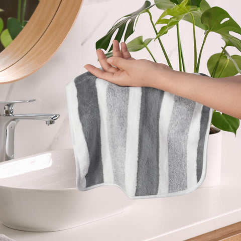 KinHwa Microfibre Soft Hand Towels for Bathroom Abosorbent Small Guest Towels Thick Face Towels 30cm x 50cm Fast Drying Washcloth for Bath, Spa
