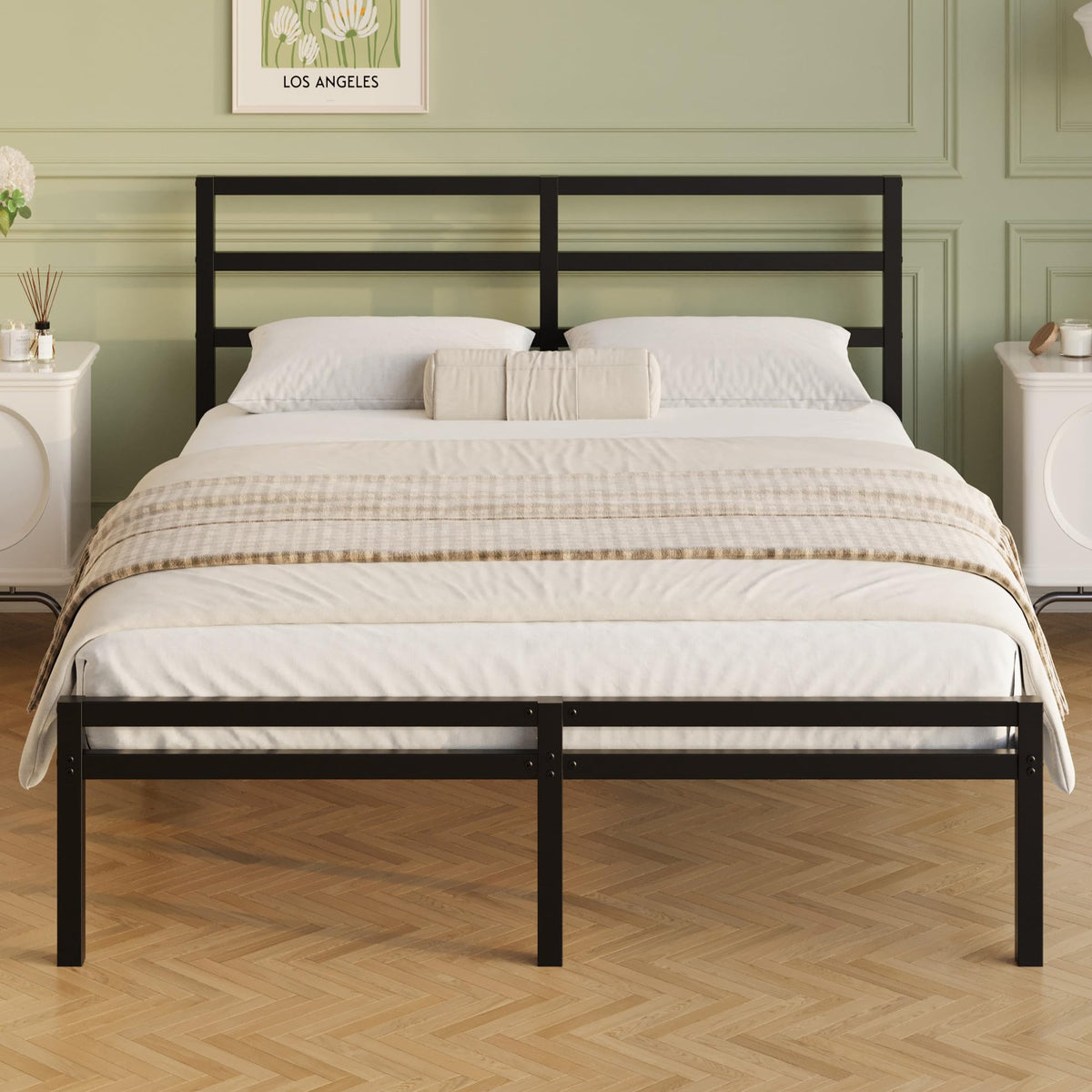 Lutown-Teen Metal King Size Bed Frame with Headboard and Footboard