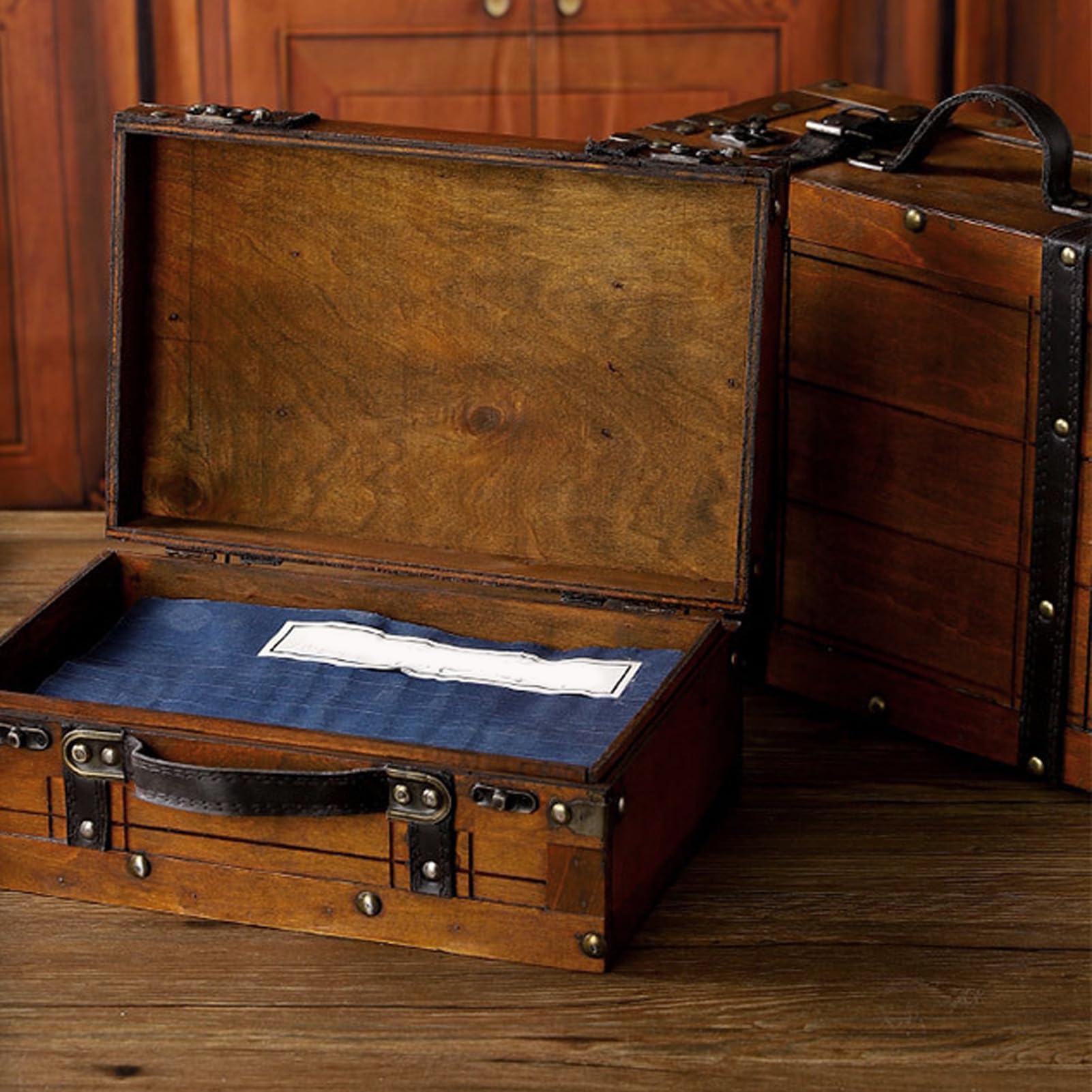 Topiky Distressed Wooden Chest Handbag, Vintage Storage Trunk (Small)