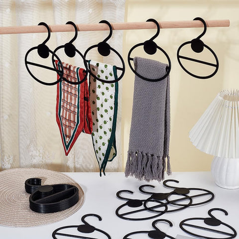 AHANDMAKER 50Pcs Black Oval Plastic Scarf Display Storage Hangers