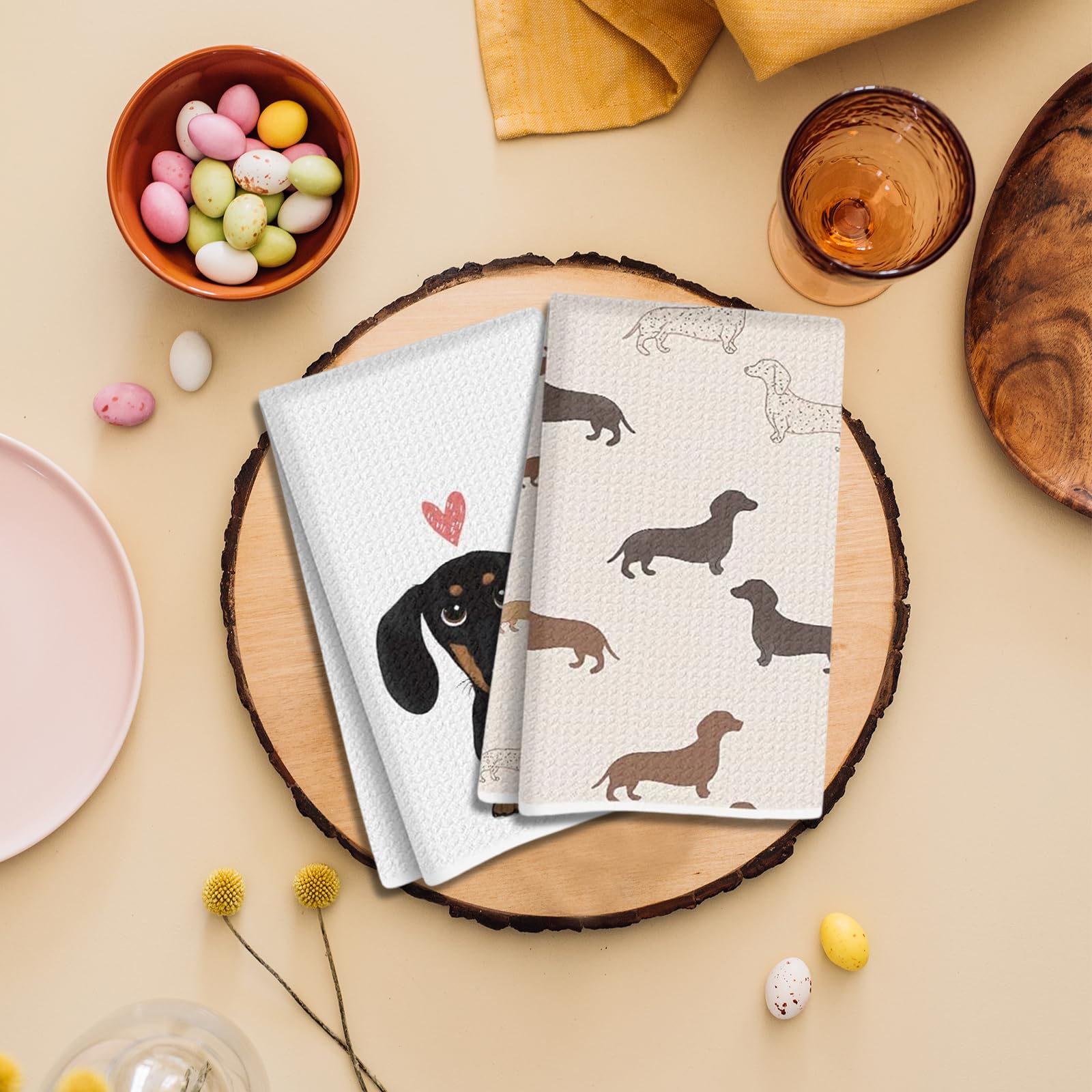 Clyrax 2 PCS Kitchen Towels Set, Cute Dachshund Hand Towels for Kitchen, Soft Microfiber Hand Towel, Absorbent Decorative Towel for Kitchen, Bathroom