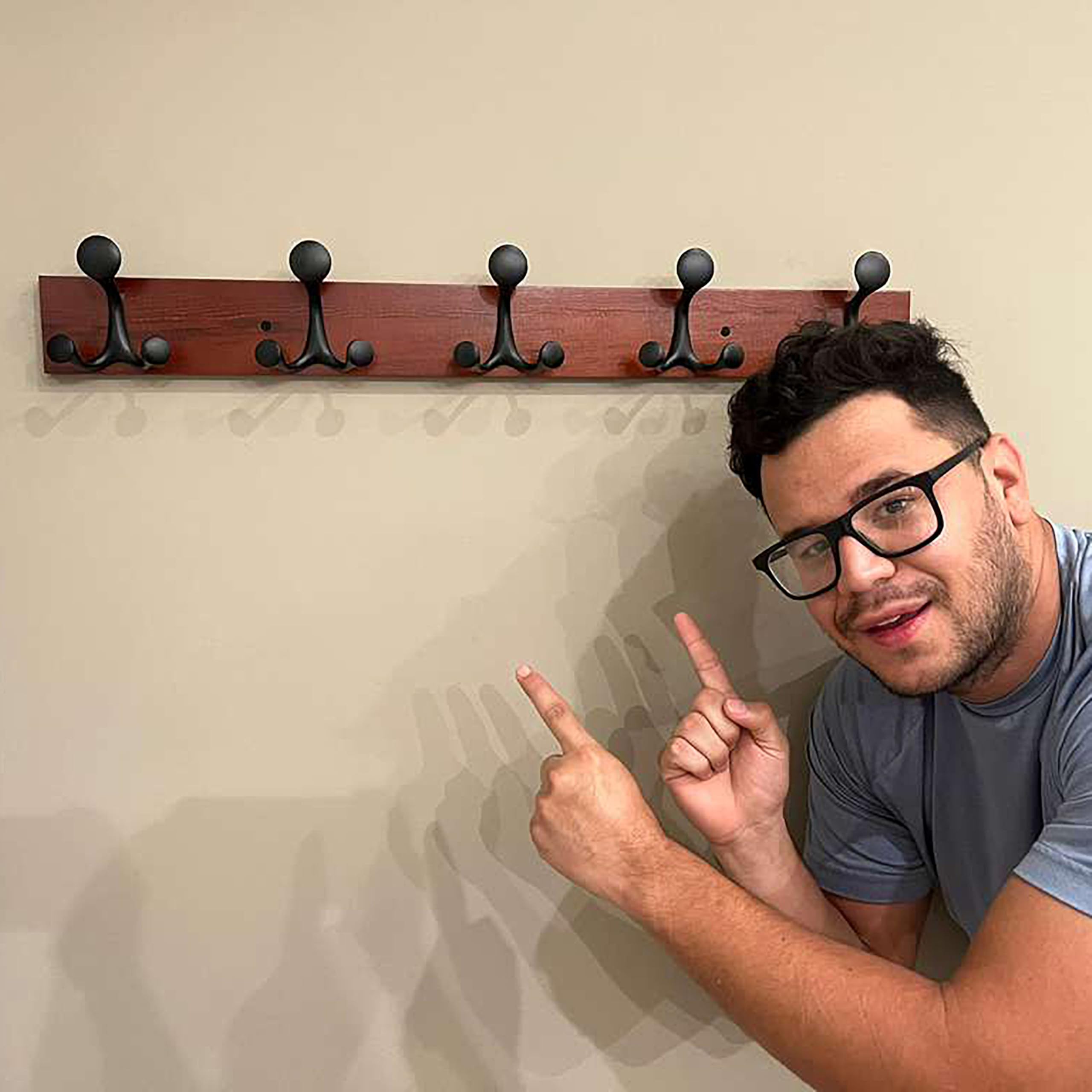 SKOLOO 61cm Cherry Wood Coat Rack Wall Mount with 5 Triple Hooks - Ideal for Family Entrances, Classrooms, and Pet Supplies Storage
