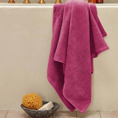 Christy Cirrus Bathroom Towel Set | 6 Piece Set | 2 Face 2 Hand 2 Bath | Lightweight Super Soft and Fluffy | Quick Dry Shower Towels | 100% Cotton