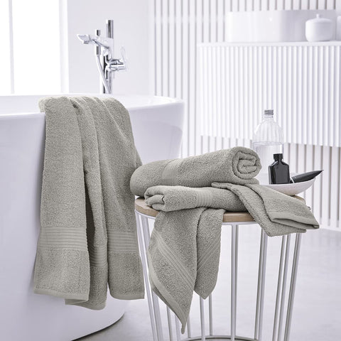 Today Essential Cotton Bath Towel 70 x 130 cm Plain