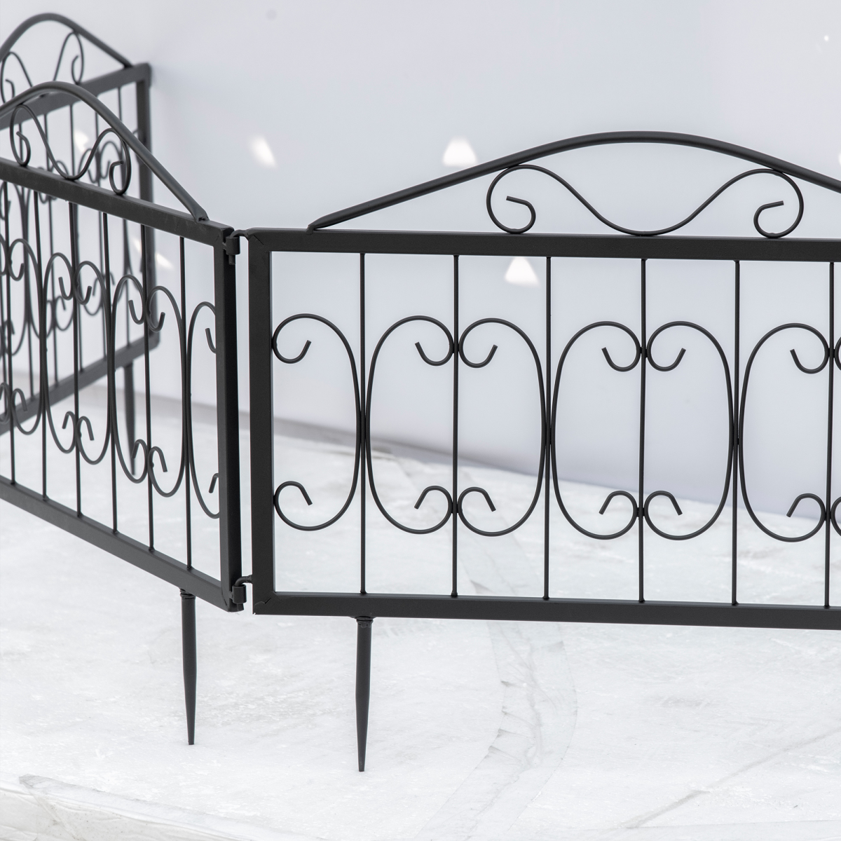 Decorative Garden Fencing 4PCs Metal Border Edging