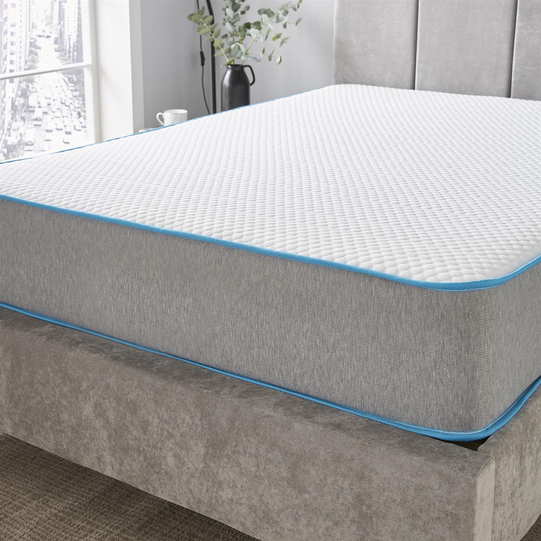 Starlight Beds Premium Comfort Bubble Small Single Mattress, 2ft6 x 6ft3