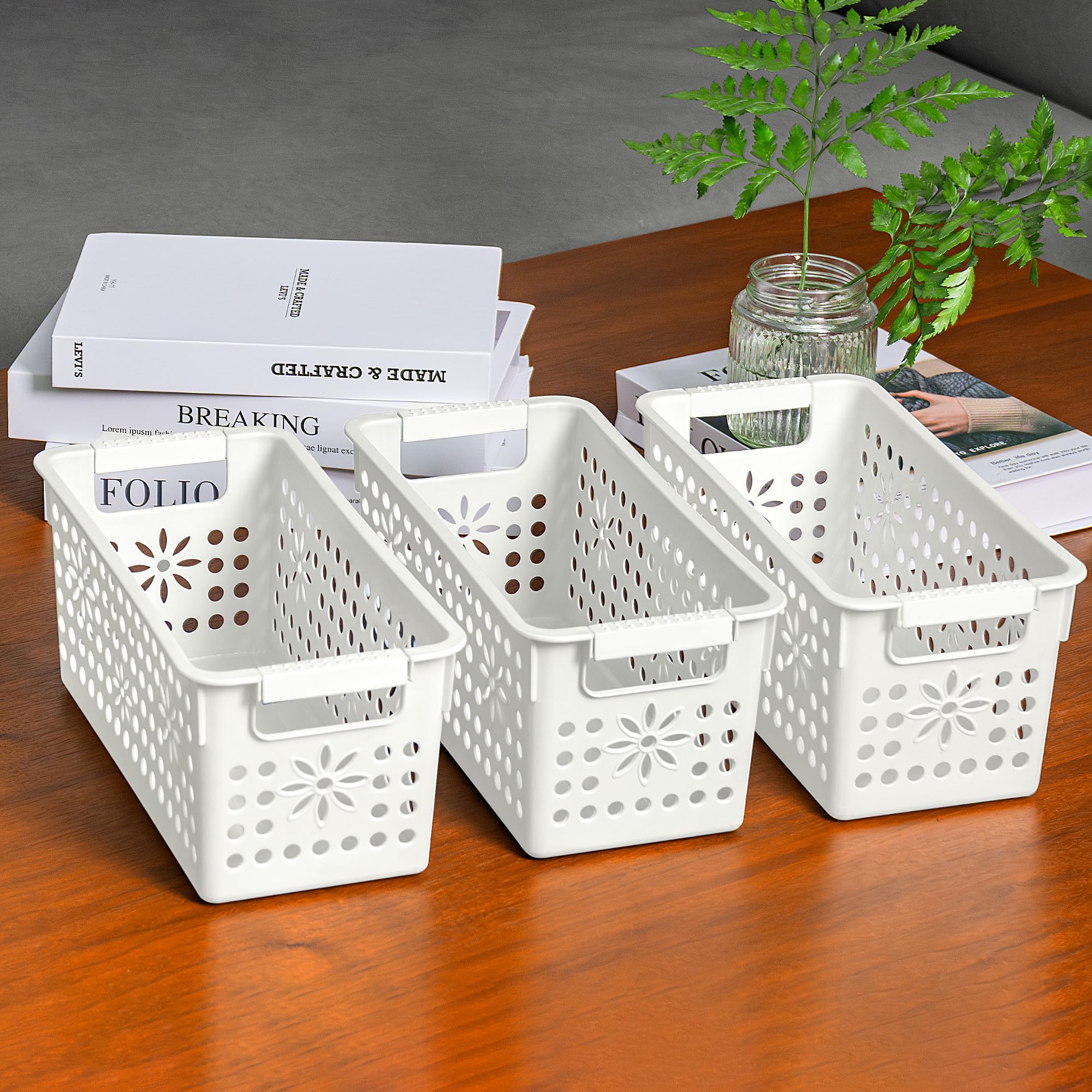 Cetomo Plastic Storage Box, Storage Baskets with Handle, Shelf Basket Organizer with Hole, Open Top Storage Bin for Home Kitchen Office, White
