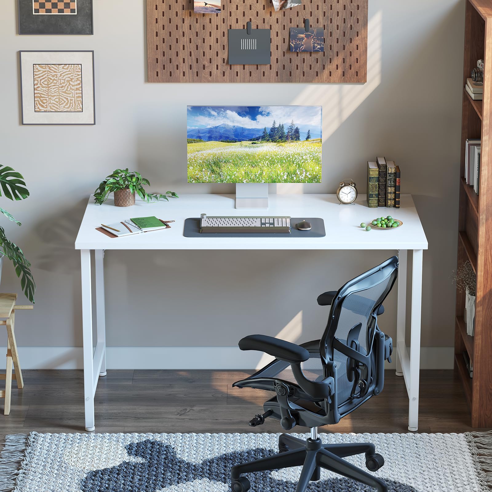 Grandder 120 cm Computer Desk, Home Office Desk Study Writing Kid Table, Simple PC Work Desk, Adjustable Feet, White
