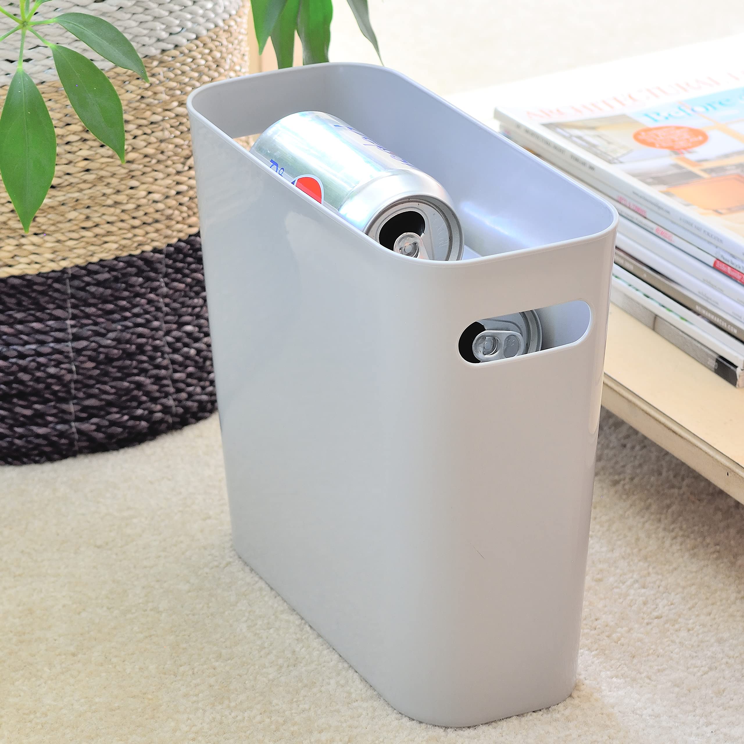 Youngever 5.5L Slim Trash Can, Re-usable 5.5L Plastic Garbage Container Bin, Small Trash Bin with Handles for Home Office, Living Room, Study Room