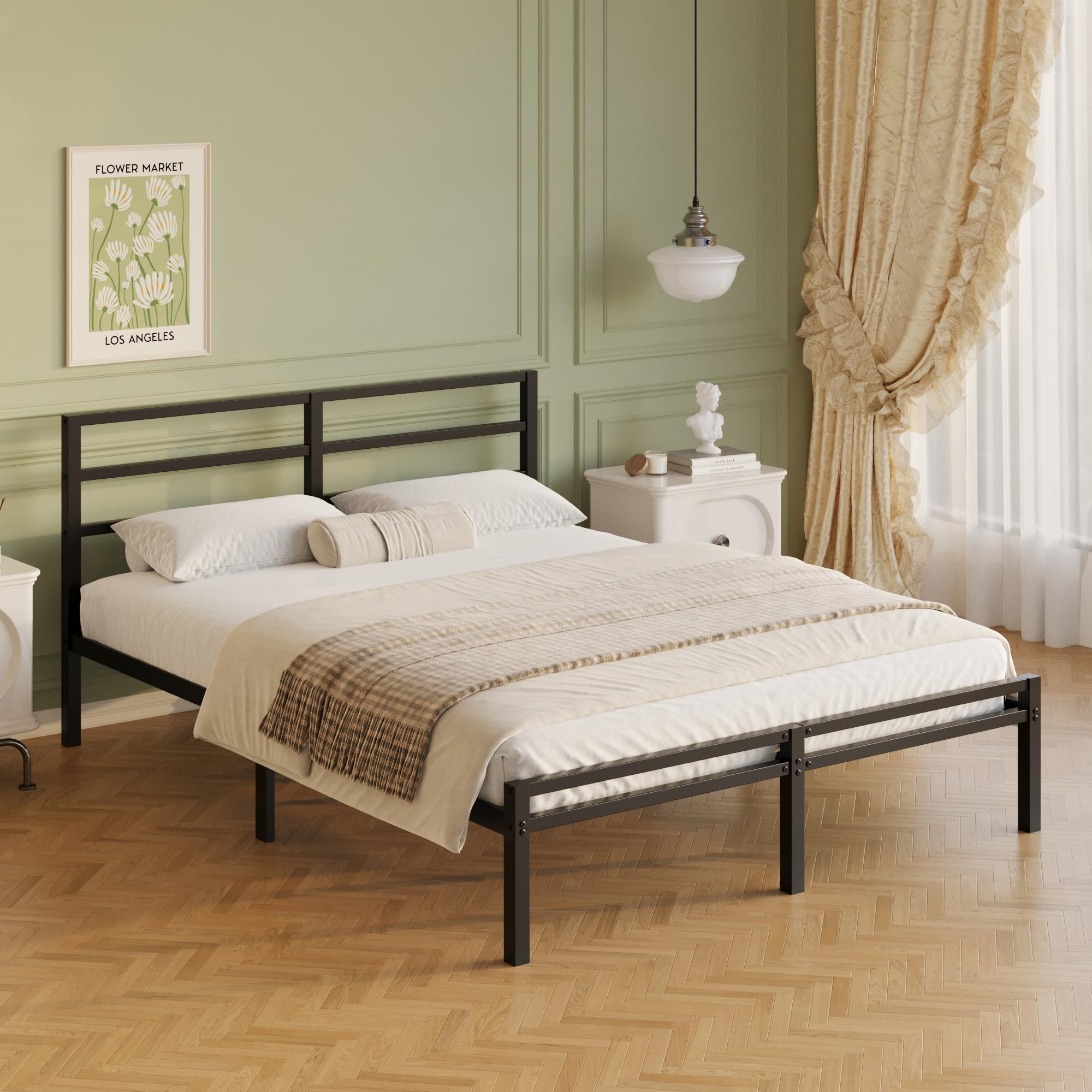 Lutown-Teen Metal King Size Bed Frame with Headboard and Footboard