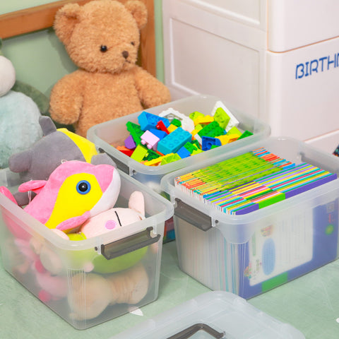 Citylife 4 Packs 8L Storage Boxes with Lids Clear Plastic Box with Handle Stackable Storage Boxes with Lids, 31 * 22.5 * 19.5cm