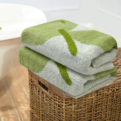 USTIDE Fruit Hand Towels Cute Pear Face Towel for Bathroom Set of 2 100% Cotton Soft Absorbent Hand Towels for Bathroom Sports Kitchen Decorative
