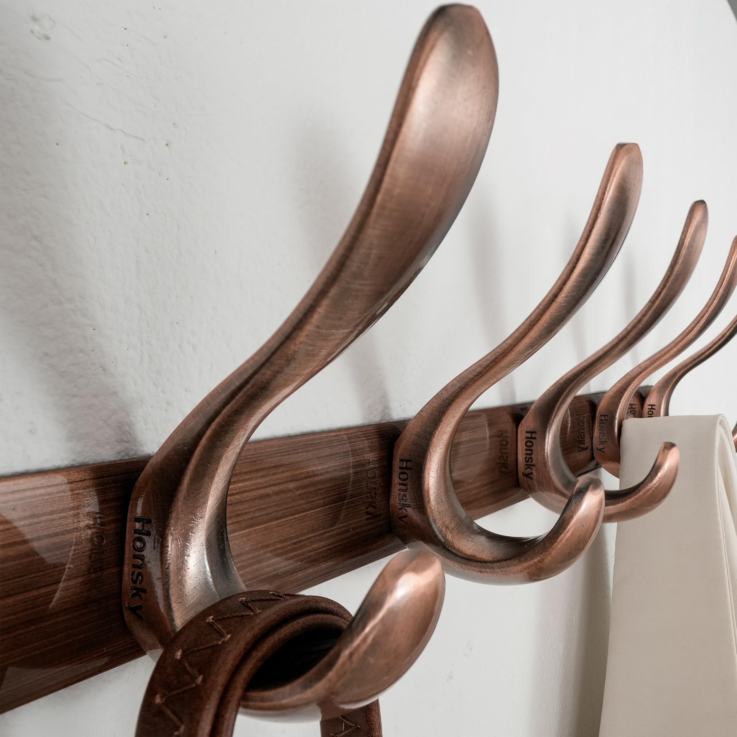 HONSKY Wall Coat Rack- Stylish,44cm Metal Coat Hanger Wall Mounted,Heavy Duty 6 Hooks Wall Coat Hook for Hallway, Bedroom