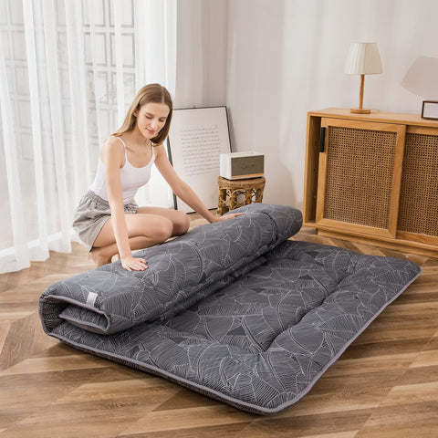 MAXYOYO Japanese Floor Mattress Futon Mattress, Thicken Tatami Mat Sleeping Pad Foldable Roll Up Mattress Dormitory Mattress Pad Floor Lounger Pillow