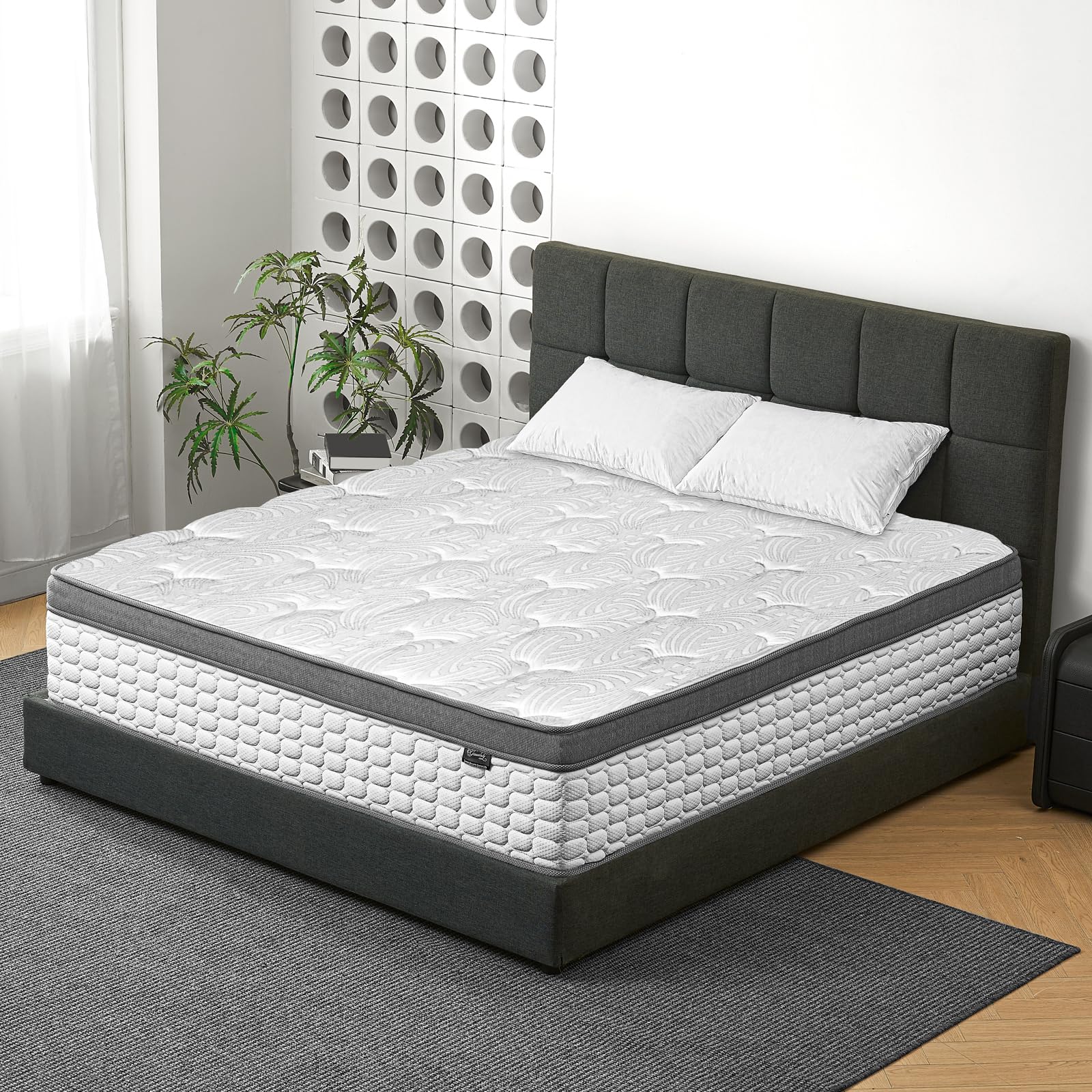 Giovanly 10 Inch King Size Mattress, Hybrid Mattress in a box Gel Memory Foam, Pocket Springs