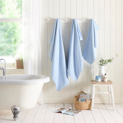 Dreams & Drapes Popcorn Check Bath Towel Blue – Soft Absorbent 100% Cotton Jacquard Textured Bathroom Towel, Quick‑Dry