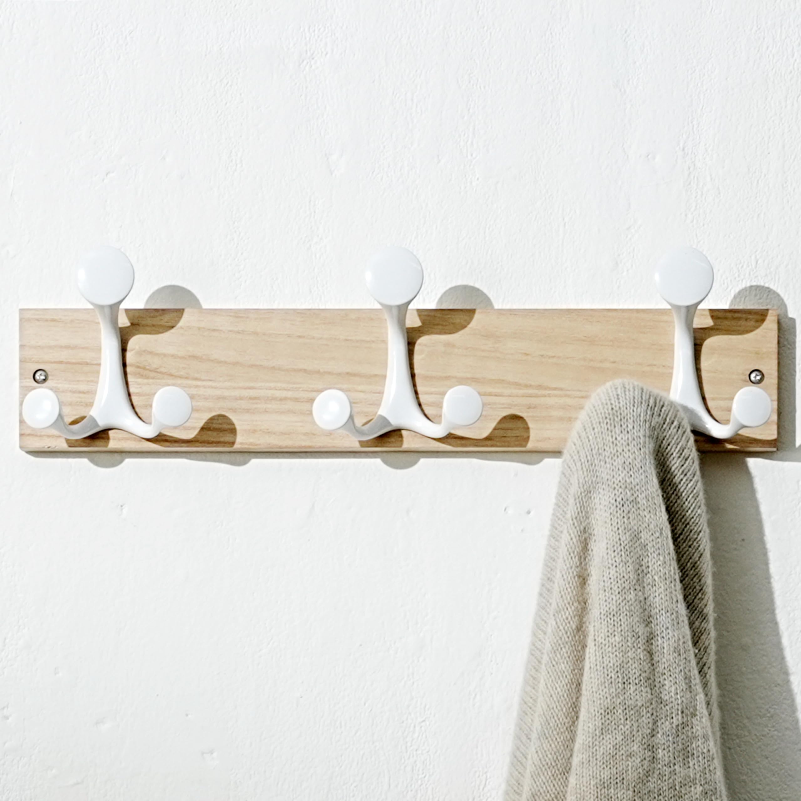 SKOLOO 43cm Natural Wood Coat Rack Wall Mount with 3 Triple Hooks - Ideal for Family Entrances, Classrooms, and Pet Supplies Storage