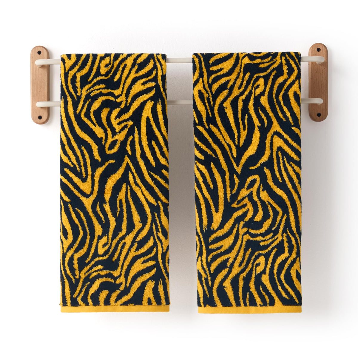 REDKISS 2 Pack Yellow Striped Hand Towels for Bathroom, Great for Daily Use