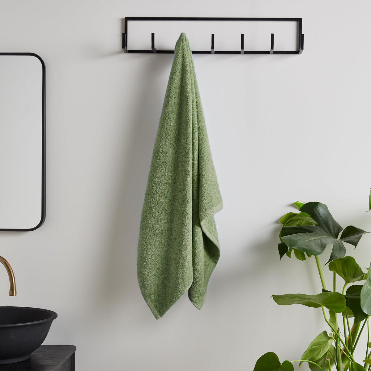 Catherine Lansfield Quick Dry Cotton 70x120cm Bath Towel Sage Green