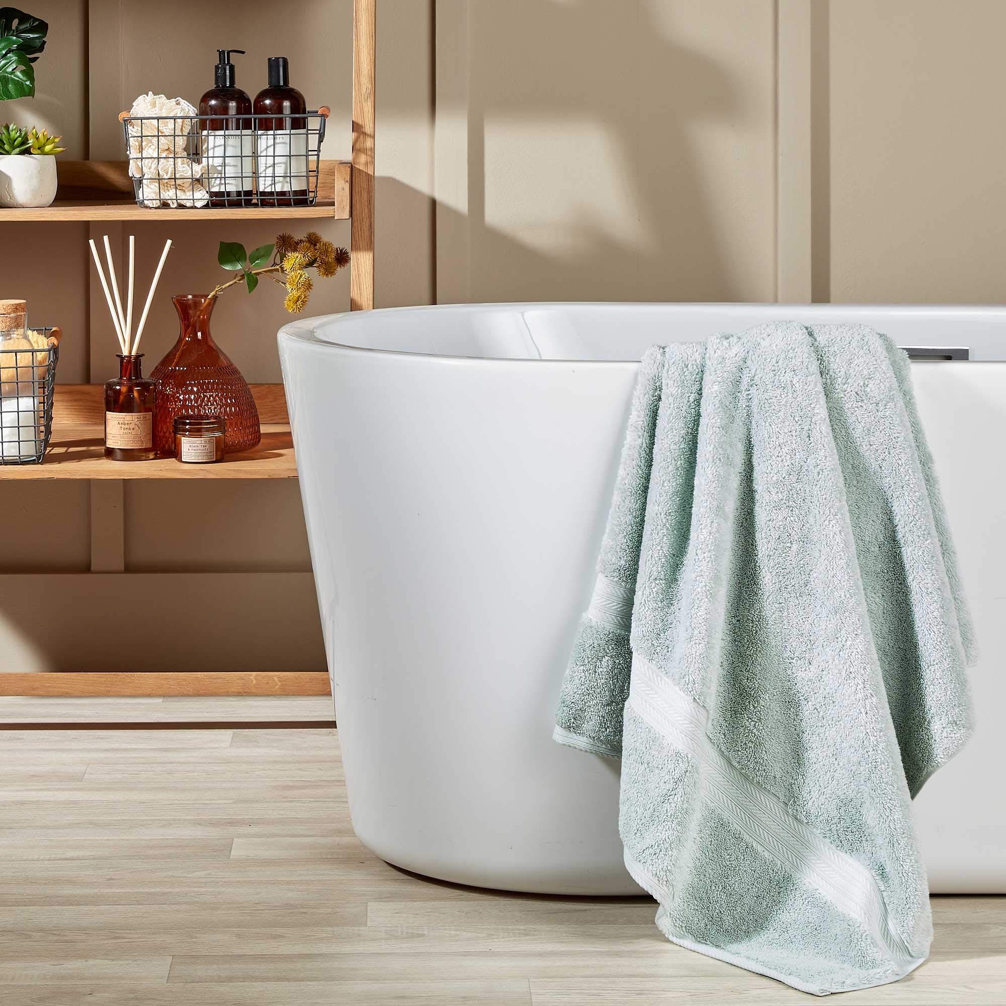 Christy Renaissance 2 Bath Towels Set | Eggshell | 100% Egyptian Cotton Pile | Luxuriously Soft and Super Absorbent | 675 GSM