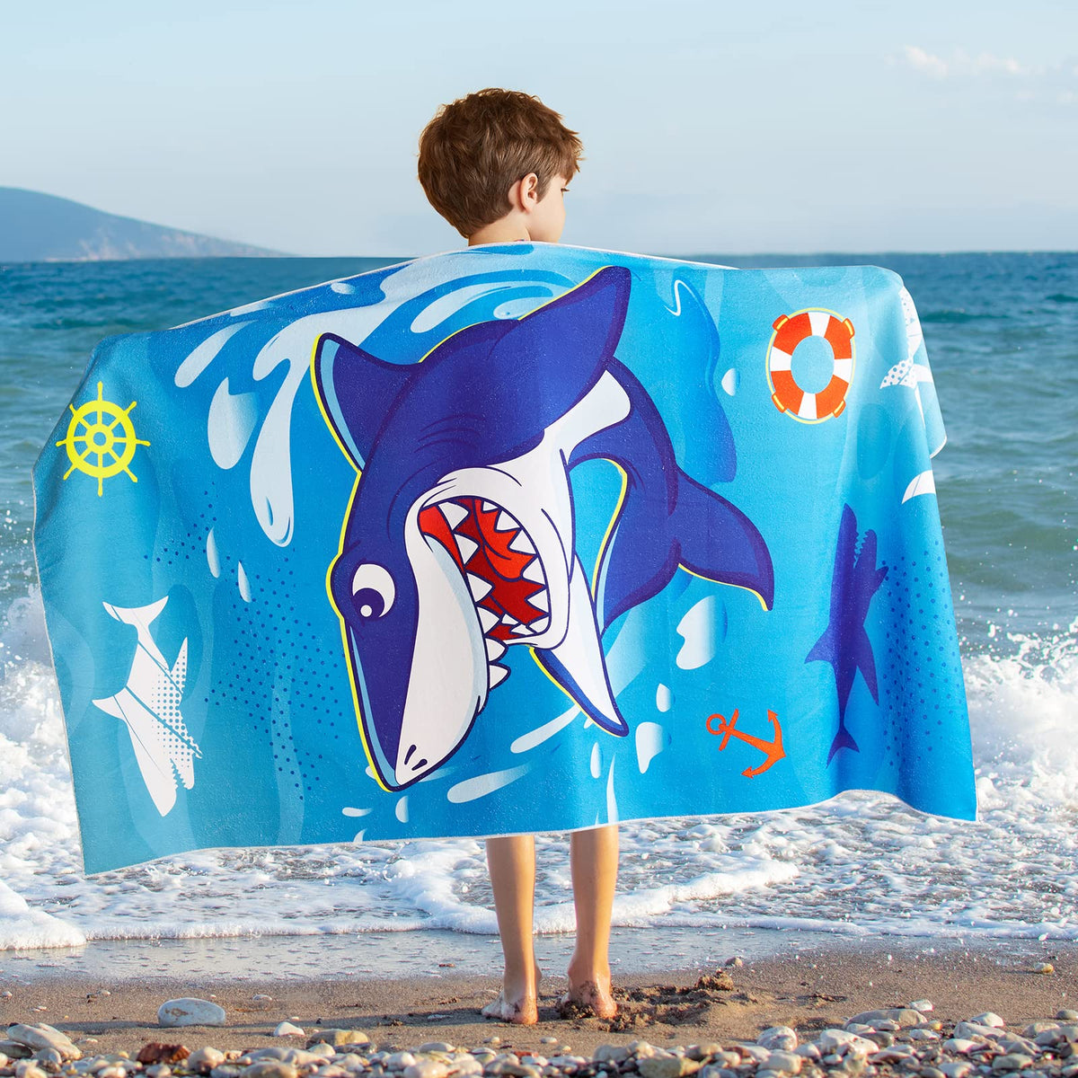 WERNNSAI Shark Microfibre Beach Towel for Kids, 76 x 150cm Bath Towel