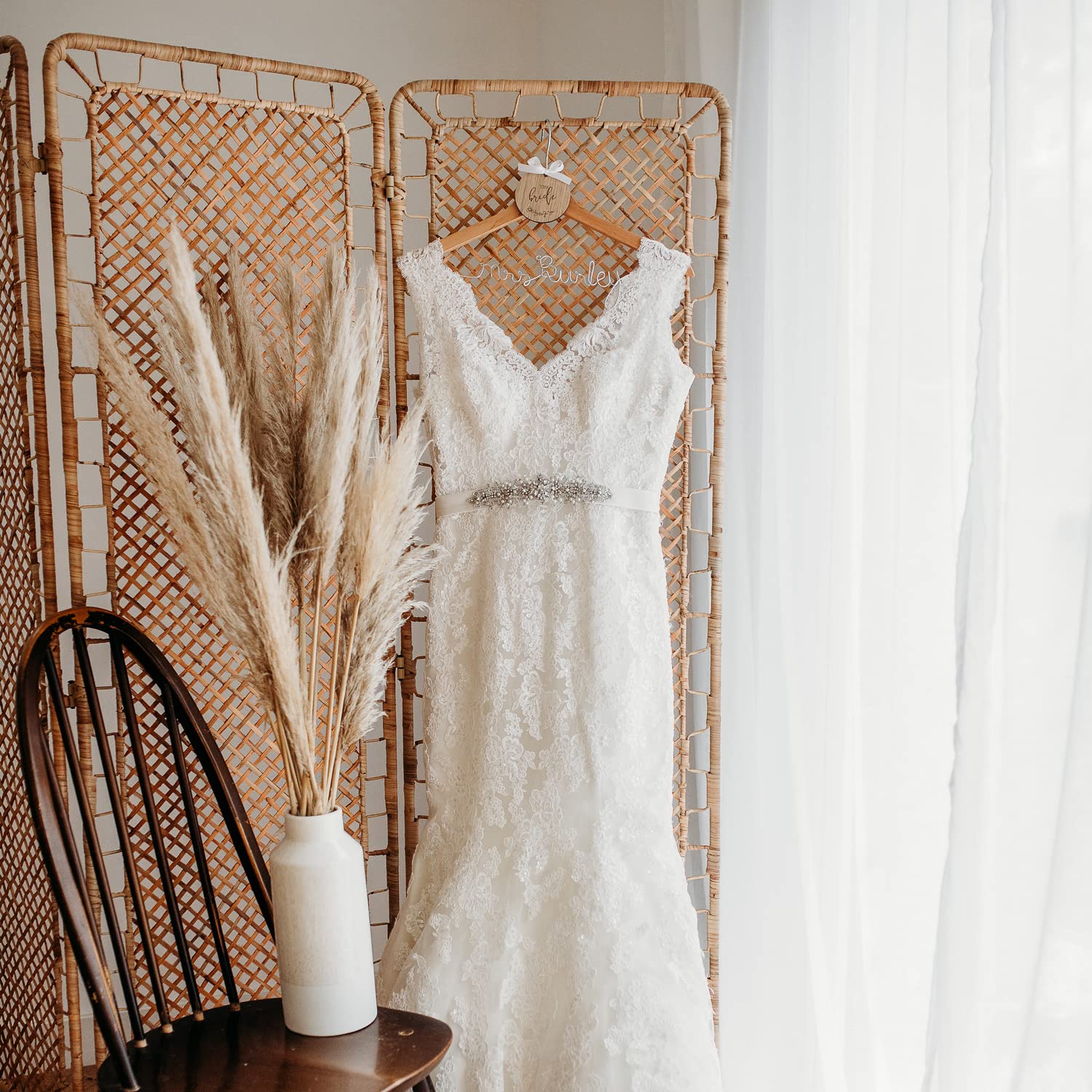 Wooden Wedding Dress Hanger Tag for Bride/Bridesmaid/Flower Girl/Maid of Honour/Mother of the Bride/Groom (The Groom)