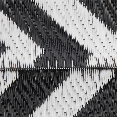 121x182cm Reversible Outdoor Rug Portable Plastic Straw RV  Outsunny