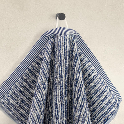 Möve Brooklyn Pinstripe Hand Towel 50 x 100 cm Natural/Deep Sea