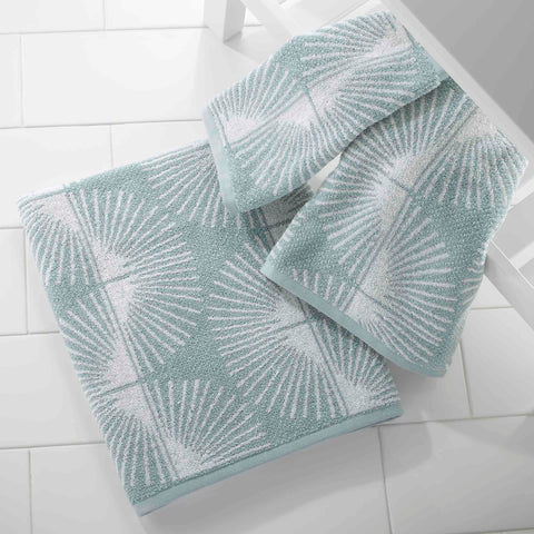 Nicole Miller - Hand Towels, Soft & Absorbent Cotton, Dorm Room Essentials, Set of 2 (Kendall Collection, Oasis)
