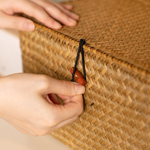 Wicker Storage Baskets with Lids, Set of 4 Seagrass Baskets, Rattan Woven Rectangular Basket Bins for Shelf Organization
