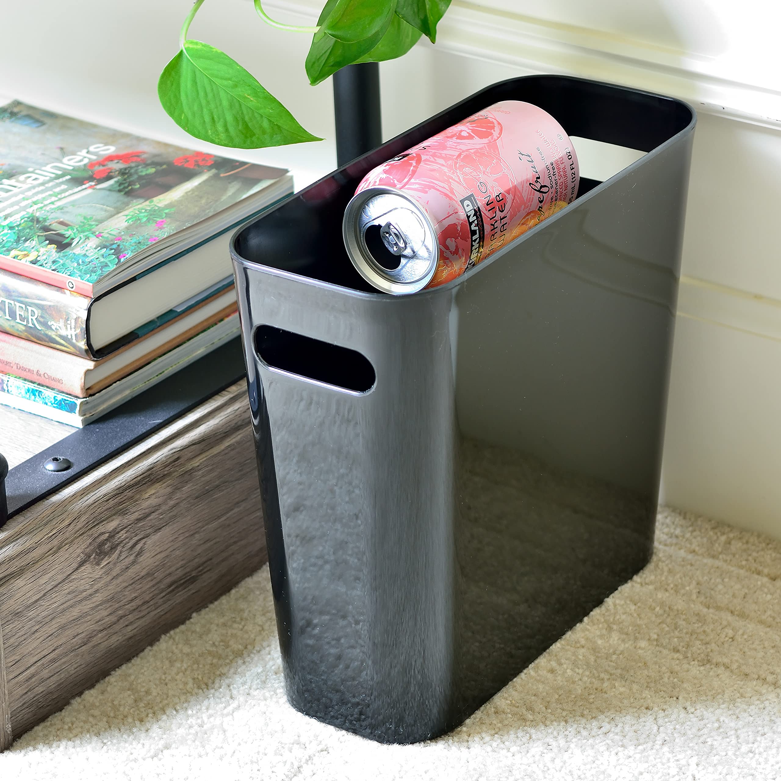 Youngever 5.5L Slim Trash Can, Re-usable 5.5L Plastic Garbage Container Bin, Small Trash Bin with Handles for Home Office, Living Room, Study Room