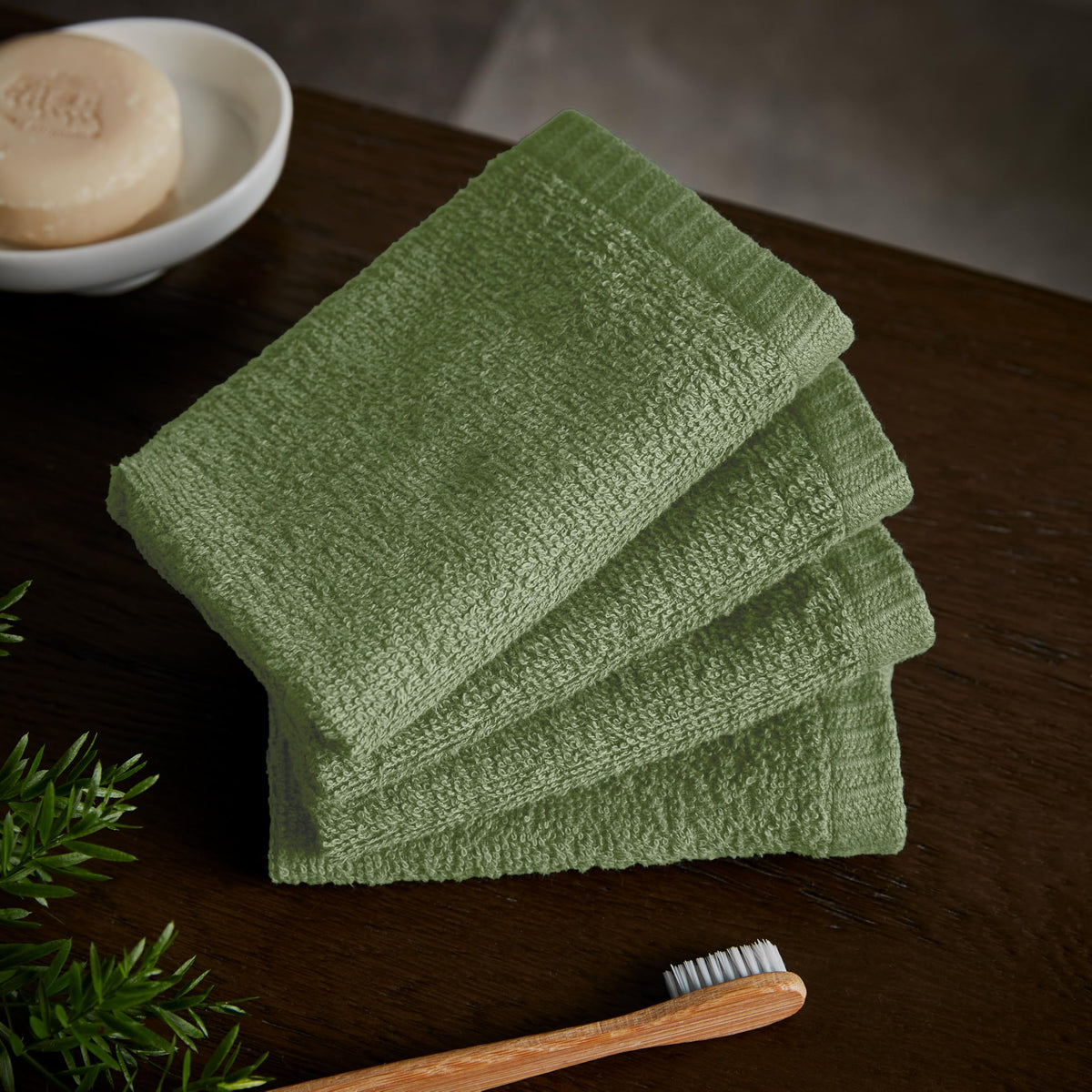 Catherine Lansfield Quick Dry Cotton 30x30cm 4 Pack Face Cloths Sage Green