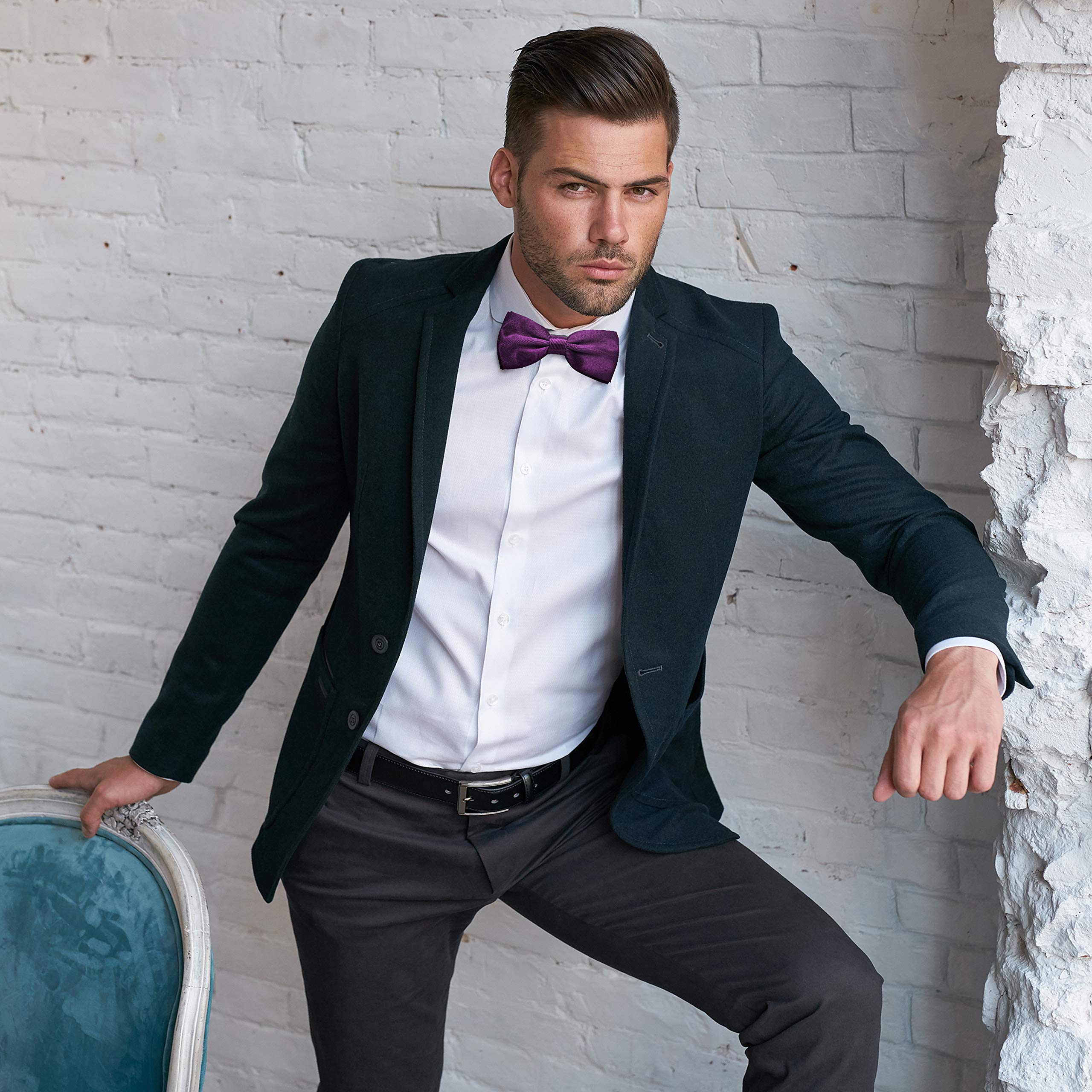 MASADA bow tie violet - men's accessory in shiny-look, continuously adjustable, handmade with hook closure - 12 x 6 cm