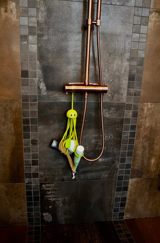 Formverket Octopus shampoo holder, shower gel holder, approx. 33 cm long, for hanging with 9 adjustable loops, latex, green
