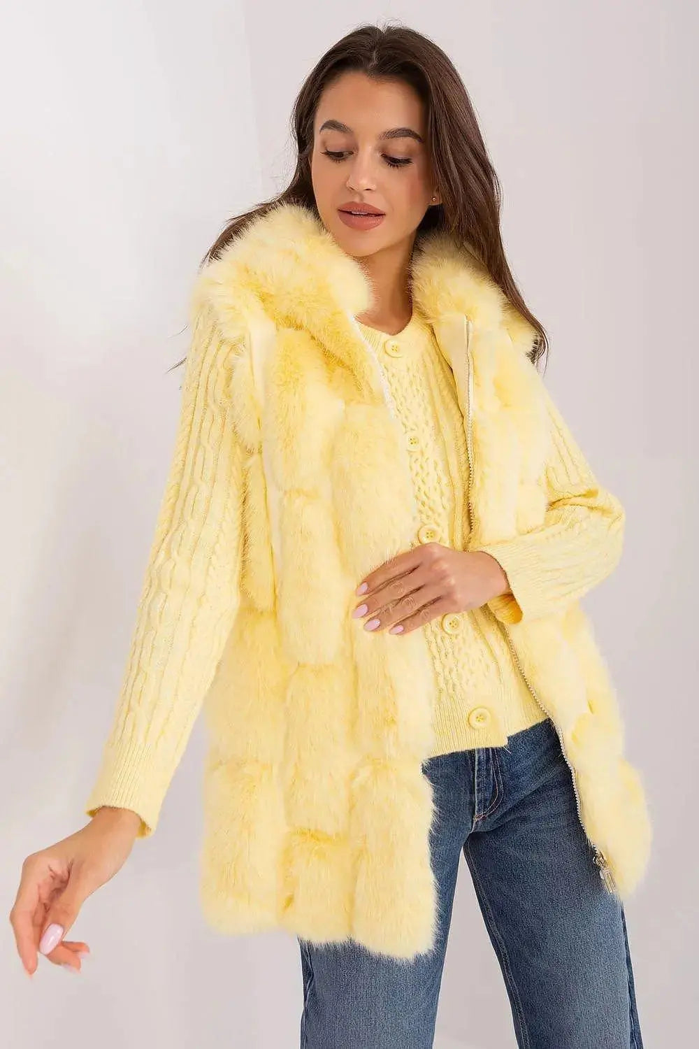 A.T fur polyester vest