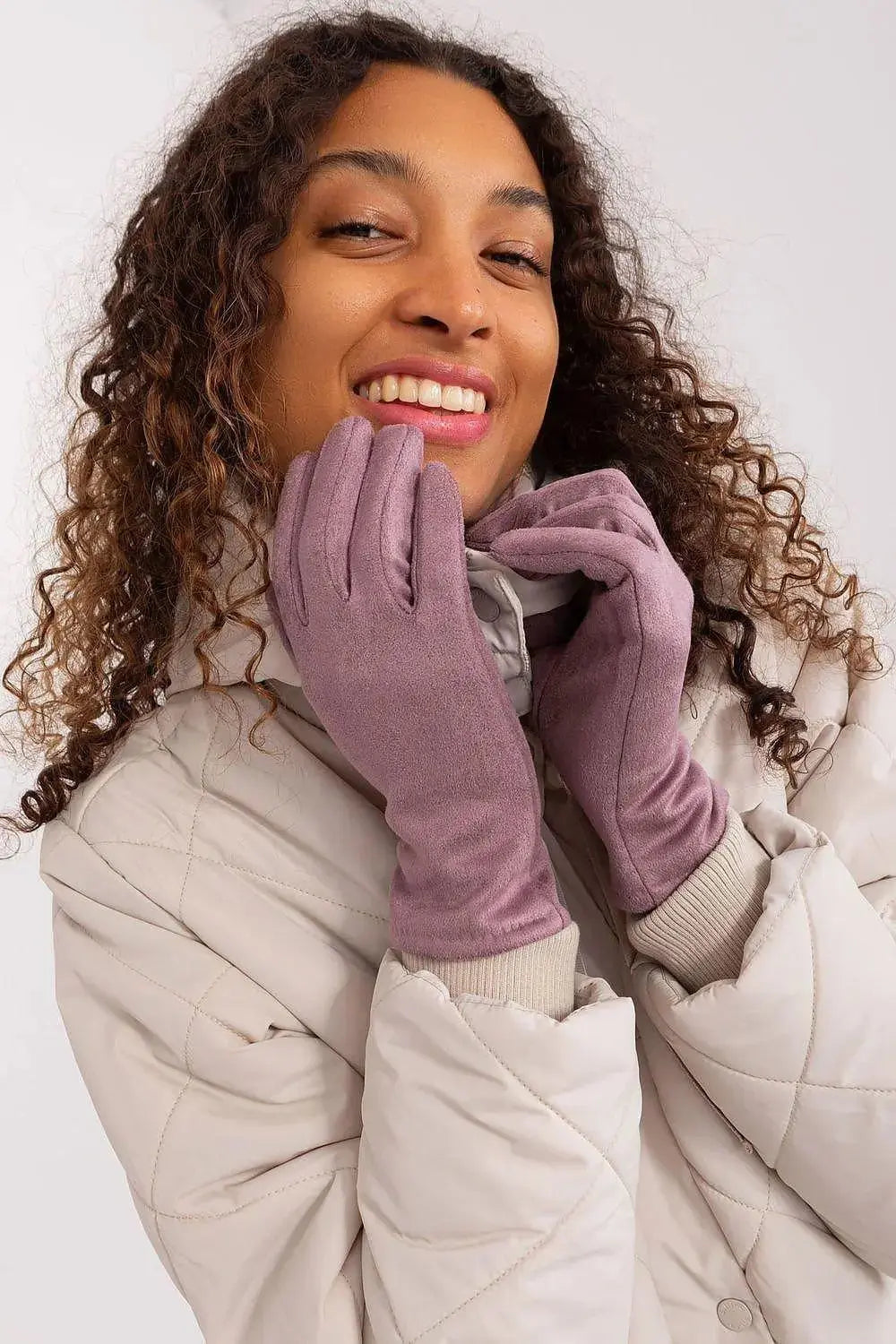 AT Sleek Insulated Gloves with Embroidered Touchscreen Access