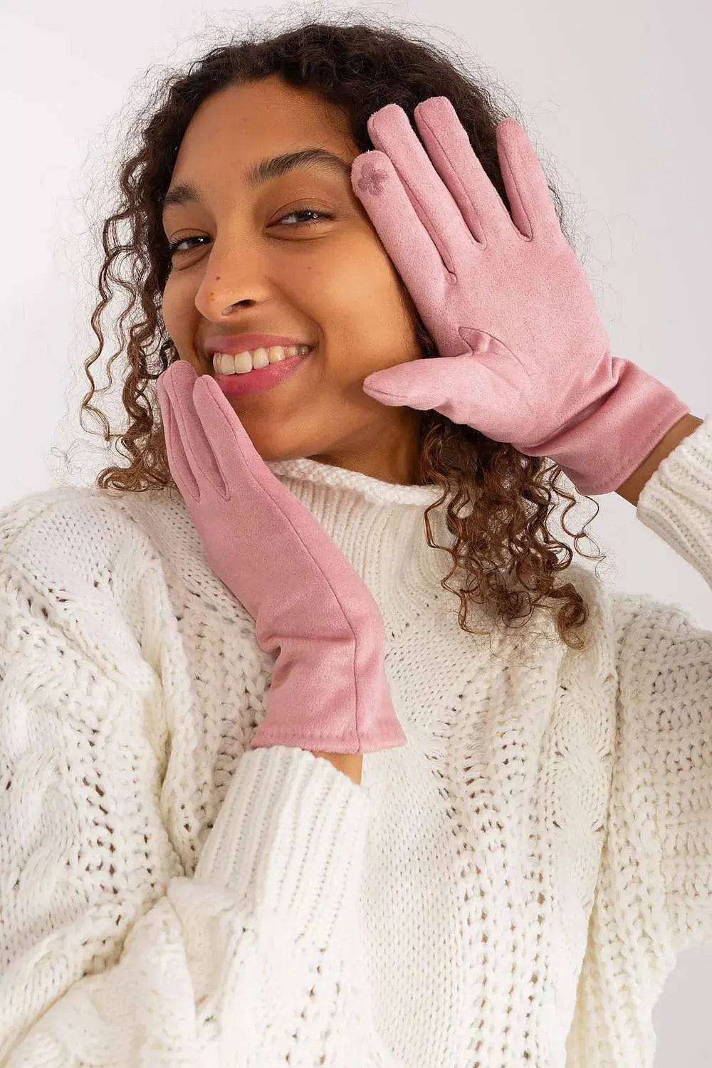 AT Sleek Insulated Gloves with Embroidered Touchscreen Access